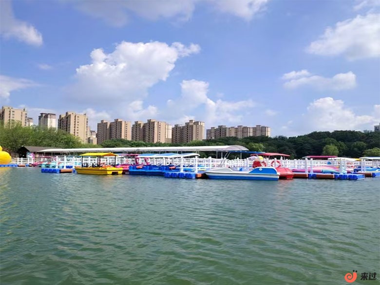 水上乐园.jpg
