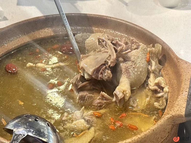 鸭煲.jpg
