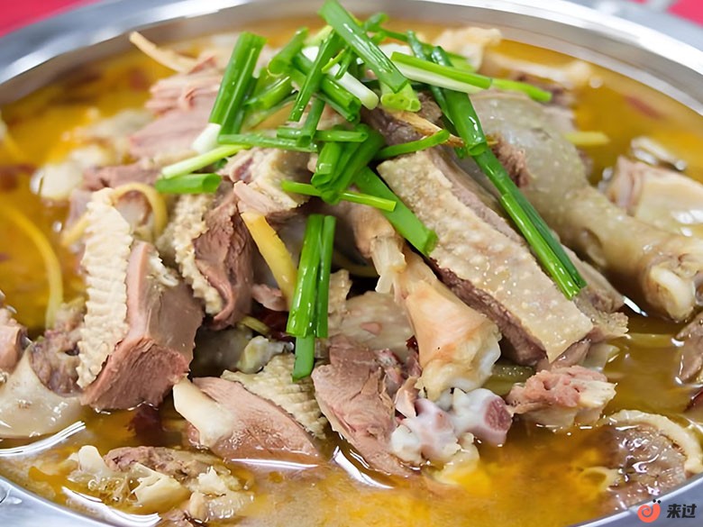 鹅块火锅.jpg