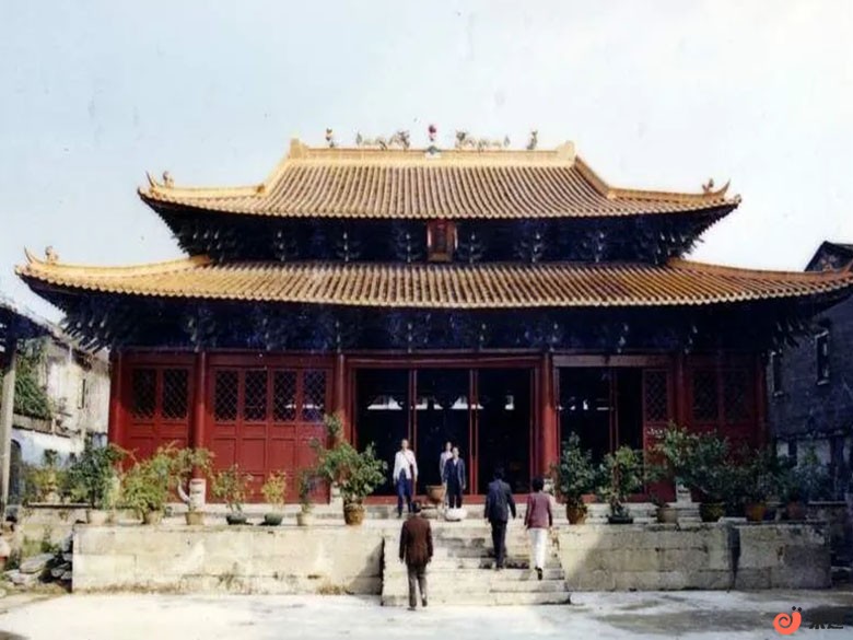 t3.jpg