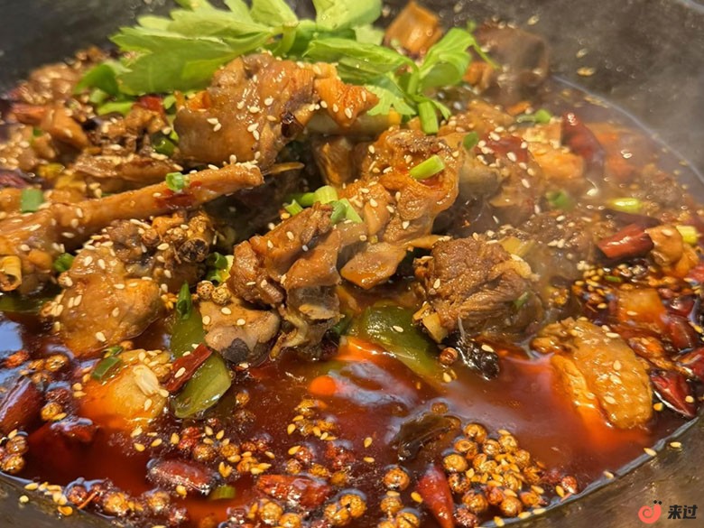 碳焖鸡.jpg