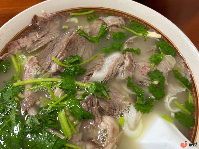 羊肉汤.jpg